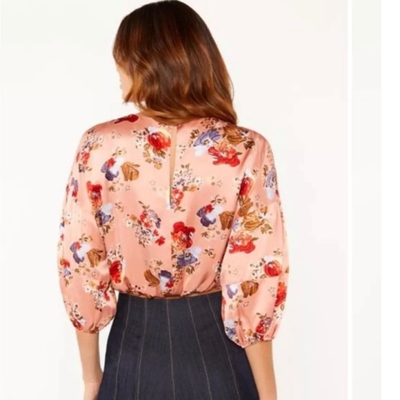 Cinq a Sept Pascale Silk Top Floral Pink Elastic Cuff Front Hem Tie - Picture 2 of 9